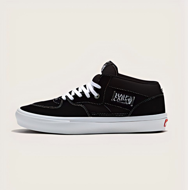 Vans Skate Half Cab Shoe CA34034171
