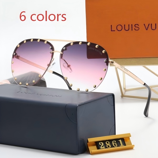 Louis Vuitton 2861 Studded Aviator Sunglasses DO65107015